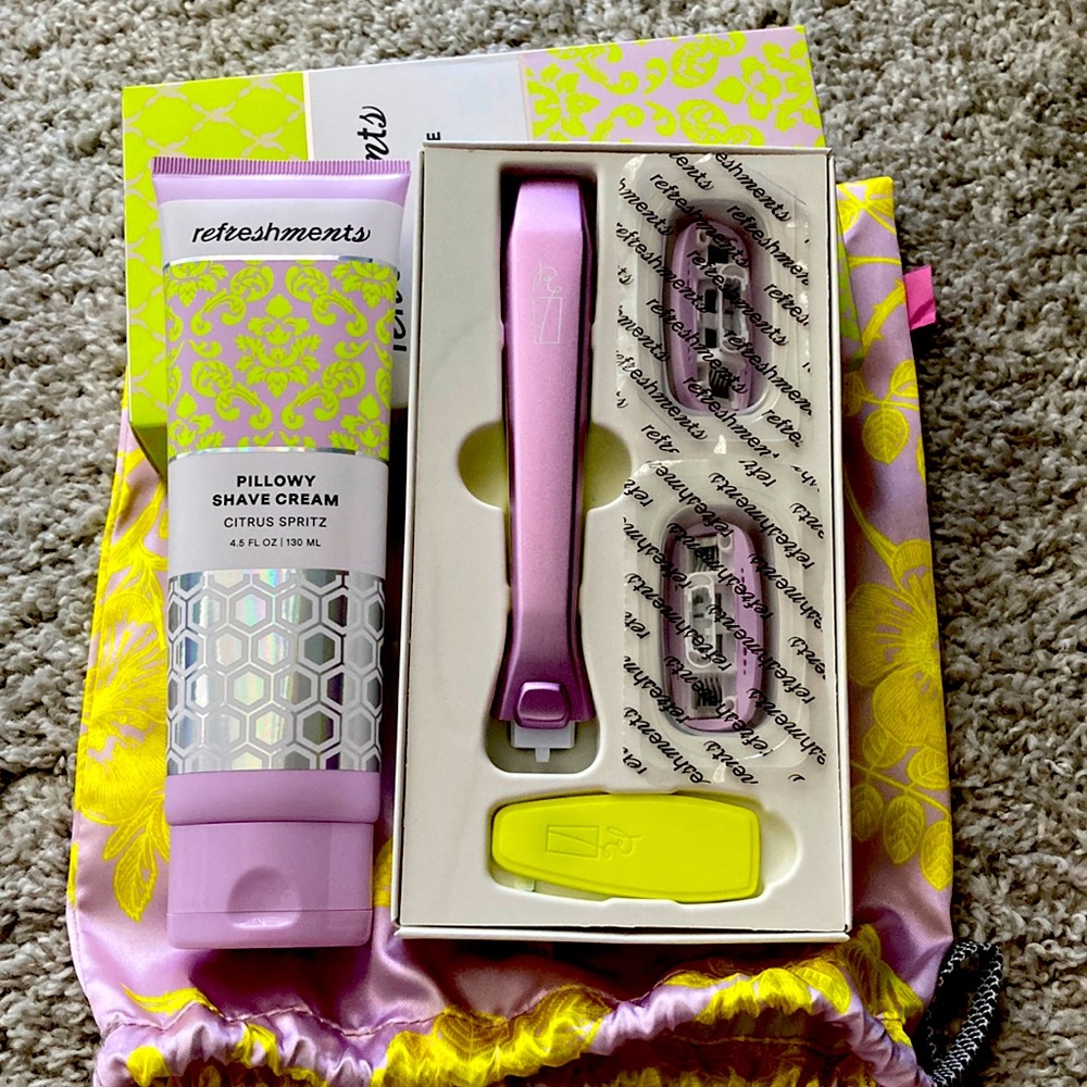 Refreshments dazzling 5-blade razor kit